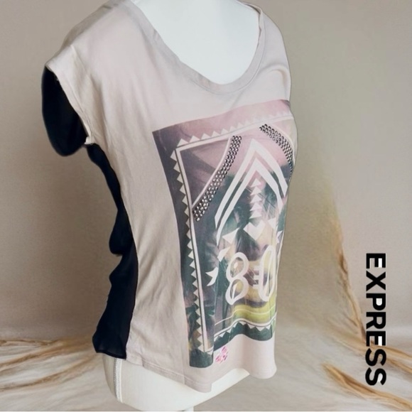 Express Graphic Print Women's Top - Cream w/ 🌸 embroidery - Picture 8 of 11
